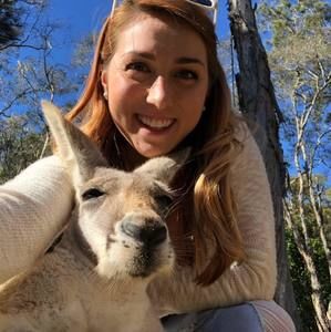 Meet your Posher, Danielle